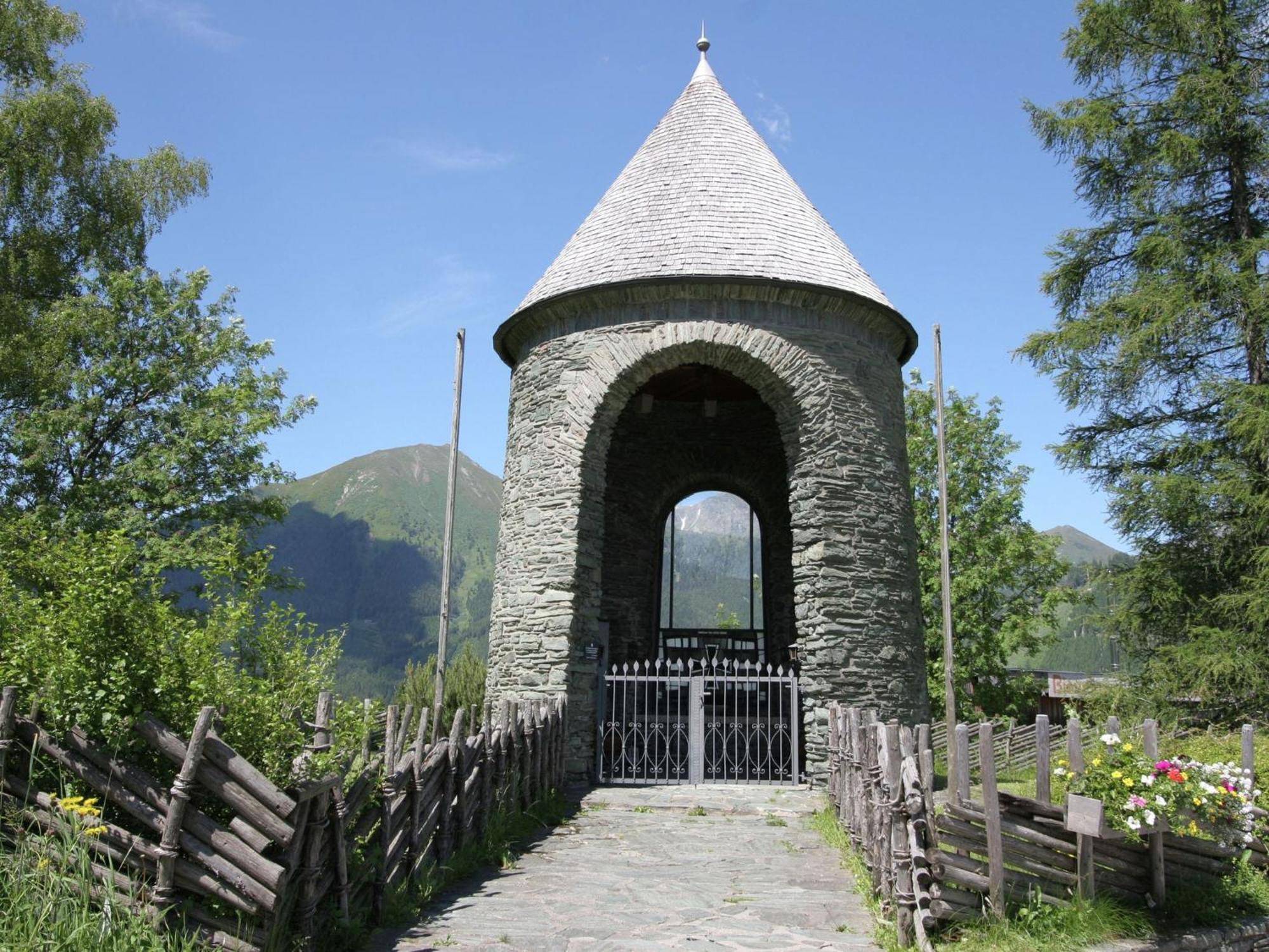 Nice Chalet In Hohentauern Styria With Sauna Villa Eksteriør bilde